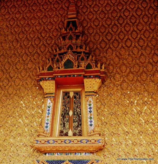 golden mosaic Bangkok temple
